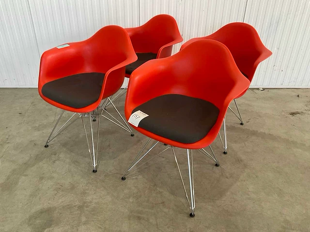 Vitra eetkamerstoel (4x) - afbeelding 1 van  5