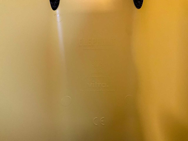 Vitra elephant decoratieobject - afbeelding 4 van  5