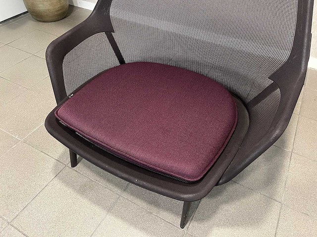 Vitra fauteuil slowchair bruin / paars - afbeelding 8 van  11