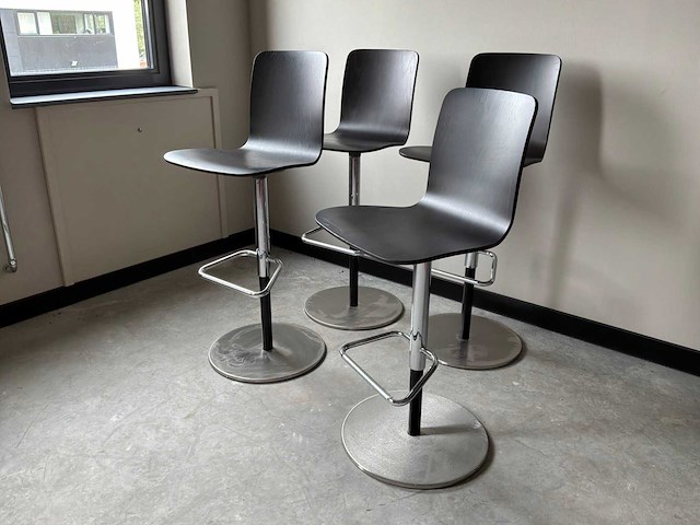 Vitra hal barkruk (4x) - afbeelding 1 van  7