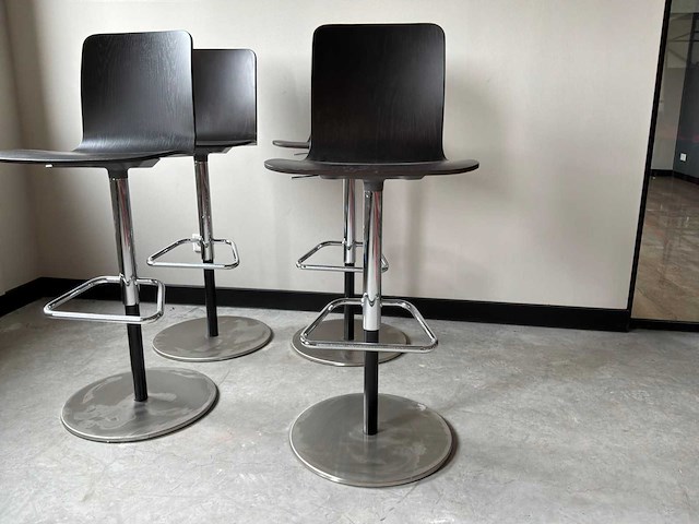 Vitra hal barkruk (4x) - afbeelding 3 van  7