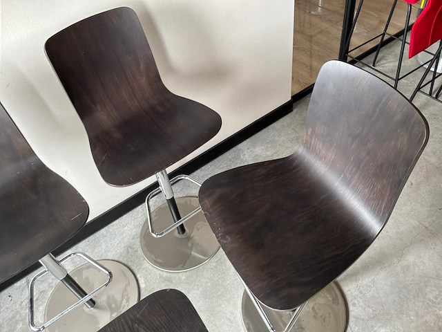 Vitra hal barkruk (4x) - afbeelding 6 van  7