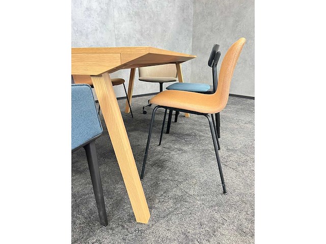 Vitra, hay, muuto, de vorm, &tradition - 6p set - desiginmix 180x100 - afbeelding 31 van  34