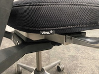 Vitra id - bureaustoel met jashaak - afbeelding 4 van  22