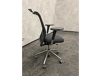 Vitra id - bureaustoel met jashaak - afbeelding 21 van  22