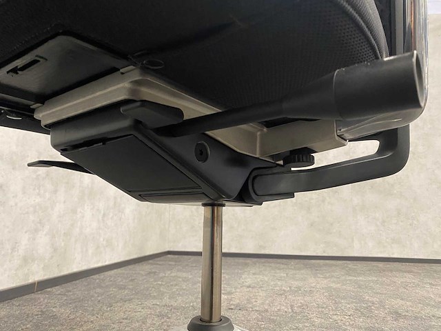 Vitra id - bureaustoel met jashaak - afbeelding 9 van  22