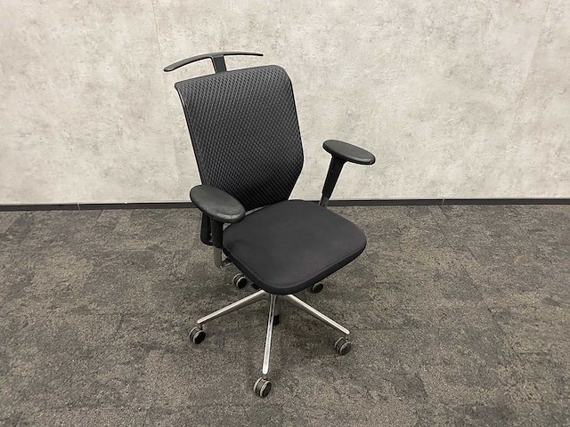 Vitra id - bureaustoel met jashaak - afbeelding 16 van  22