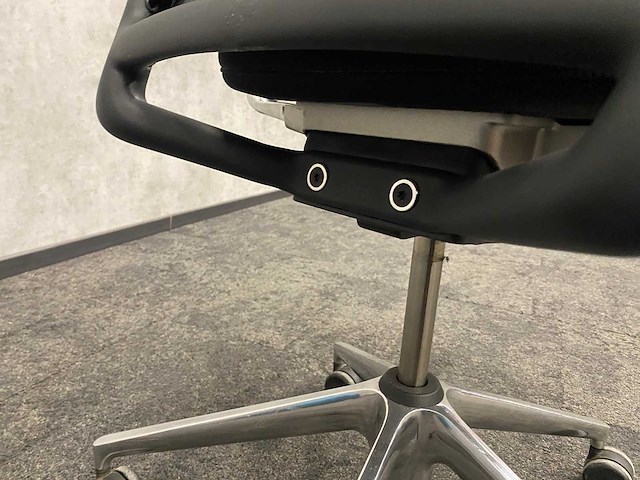 Vitra id - ergonomische bureaustoel - afbeelding 2 van  17