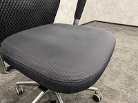 Vitra id - ergonomische bureaustoel - afbeelding 6 van  17