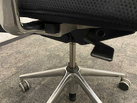 Vitra id - ergonomische bureaustoel - afbeelding 8 van  17