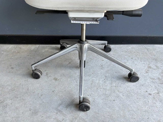 Vitra id trim bureaustoel - afbeelding 4 van  8