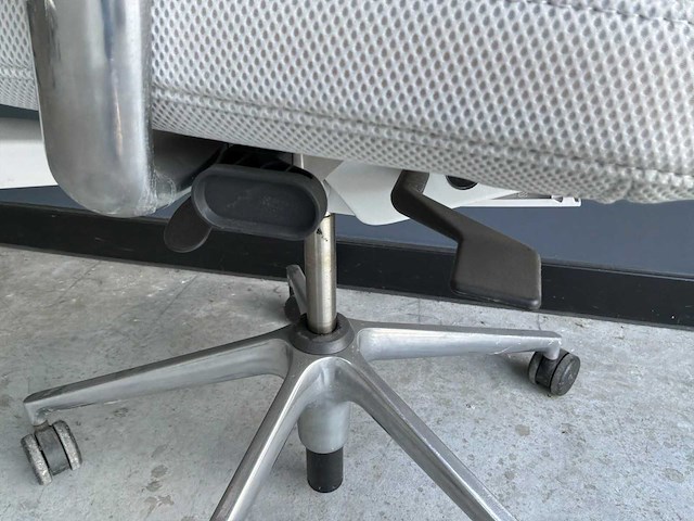 Vitra id trim bureaustoel - afbeelding 7 van  8