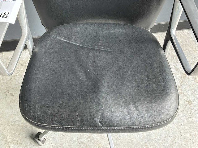 Vitra id trim l bureaustoel - afbeelding 6 van  7