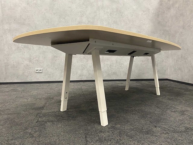 Vitra joyn/ alternativ - 6p conferentieset 240x120 - ongebruikt - afbeelding 4 van  15
