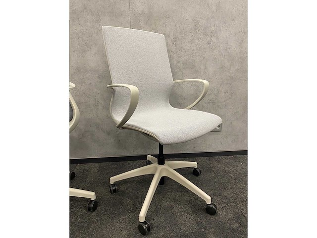 Vitra joyn/ alternativ - 6p conferentieset 240x120 - ongebruikt - afbeelding 11 van  15