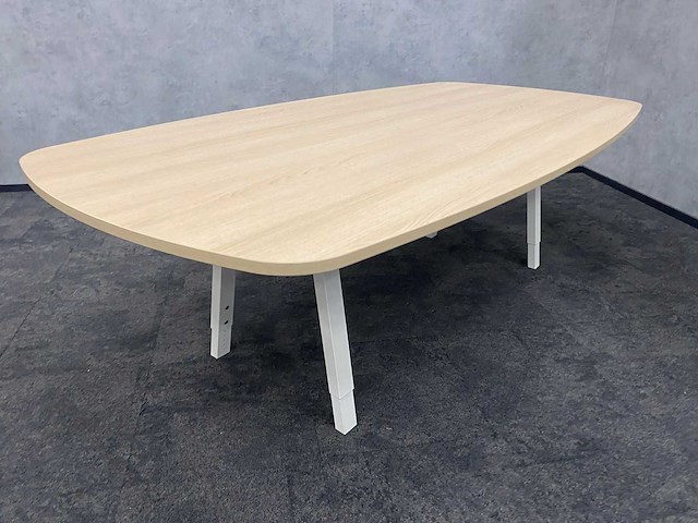 Vitra joyn/ alternativ - 6p conferentieset 240x120 - ongebruikt - afbeelding 3 van  17