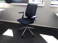 Vitra meda bureaustoel - afbeelding 1 van  1