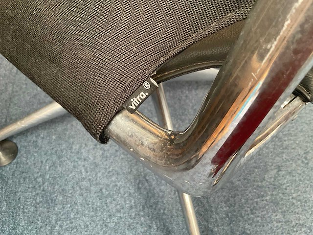 Vitra meda chair (4x) - afbeelding 3 van  8