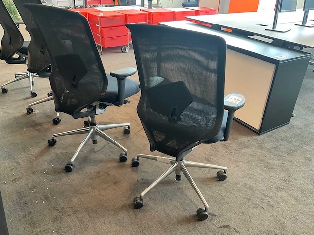 Vitra meda pro bureaustoel (4x) - afbeelding 5 van  8