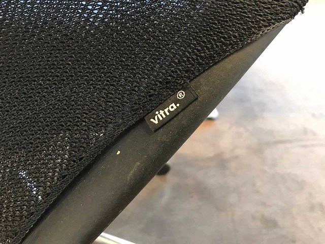 Vitra meda pro bureaustoel - afbeelding 4 van  4
