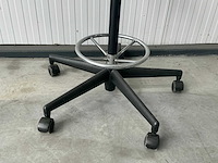 Vitra nelson perch kruk - afbeelding 3 van  4
