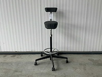 Vitra nelson perch kruk - afbeelding 1 van  4