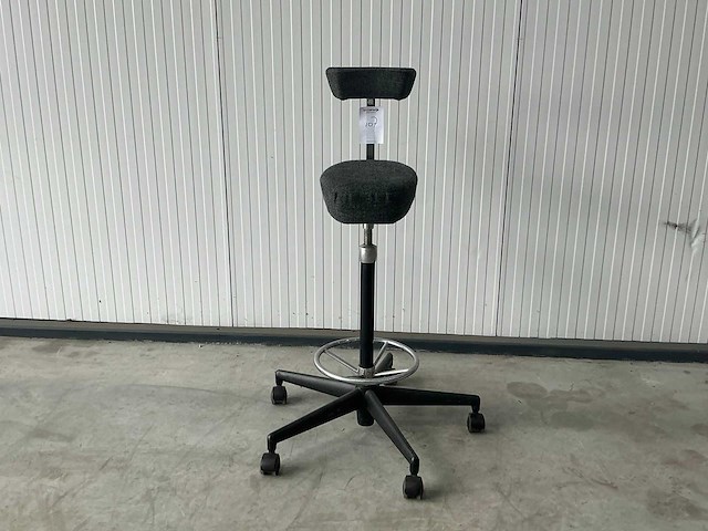 Vitra nelson perch kruk - afbeelding 1 van  4