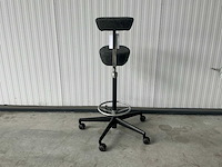 Vitra nelson perch kruk - afbeelding 4 van  4
