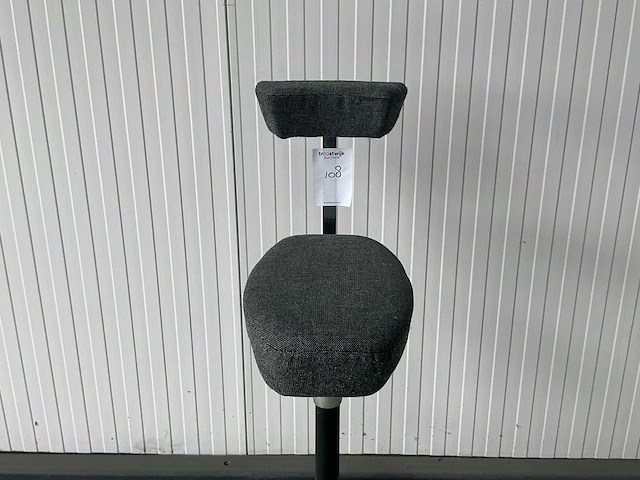 Vitra nelson perch kruk - afbeelding 2 van  4