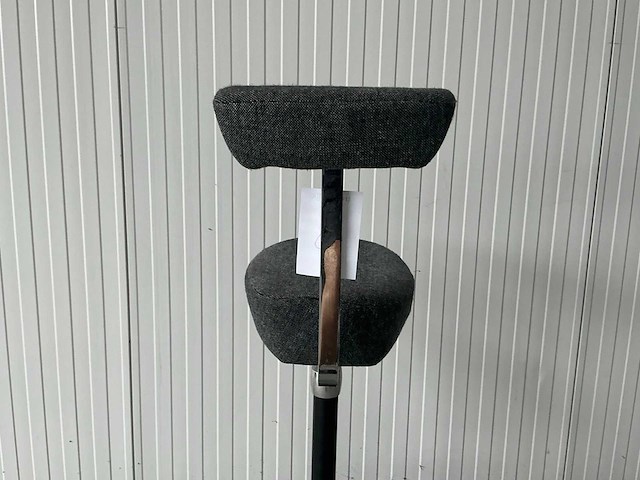 Vitra nelson perch kruk - afbeelding 4 van  4