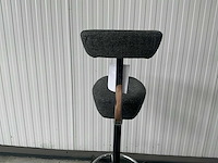 Vitra nelson perch kruk - afbeelding 4 van  4