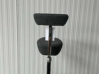 Vitra nelson perch kruk - afbeelding 3 van  4