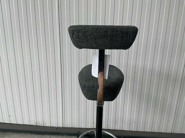 Vitra nelson perch kruk - afbeelding 4 van  4
