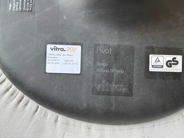 Vitra pivot vergaderstoel (4x) - afbeelding 6 van  6