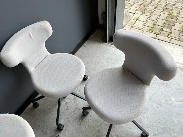 Vitra pivot vergaderstoel (6x) - afbeelding 4 van  6
