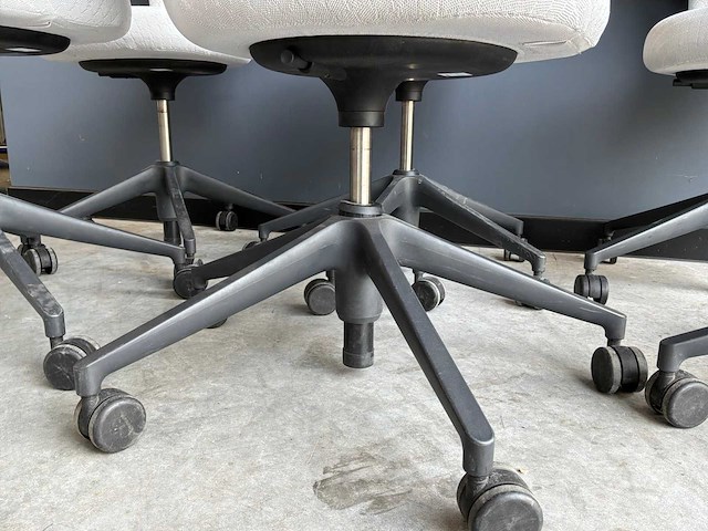 Vitra pivot vergaderstoel (6x) - afbeelding 5 van  6