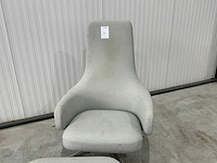 Vitra repos fauteuil met ottoman - afbeelding 3 van  7