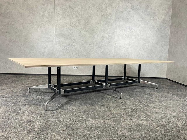 Vitra segmented - design conferentietafel 350x160 - afbeelding 1 van  9