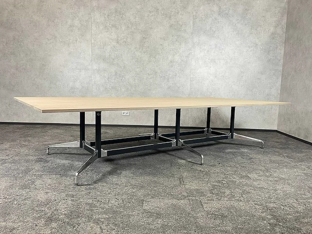 Vitra segmented - design conferentietafel 350x160 - afbeelding 1 van  9