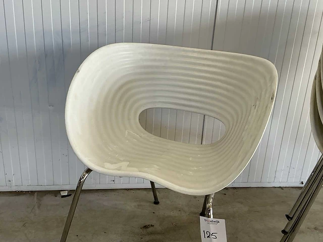 Vitra tom vac eetkamerstoel (5x) - afbeelding 4 van  4