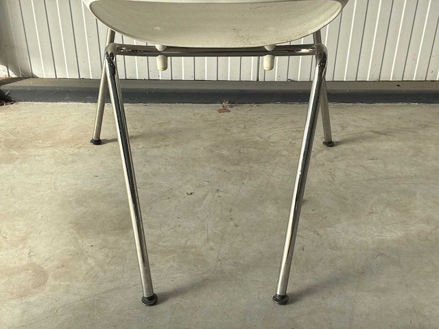 Vitra tom vac fauteuil (5x) - afbeelding 7 van  7