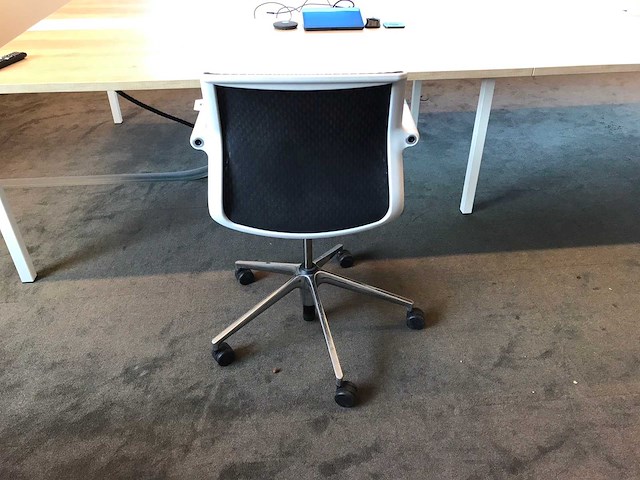 Vitra unix chair bureaustoel - afbeelding 3 van  5