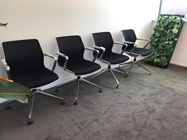 Vitra unix chair vergaderstoel (4x) - afbeelding 1 van  2