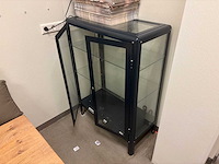 Vitrine kast - afbeelding 1 van  4