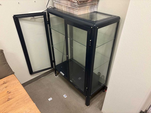 Vitrine kast - afbeelding 2 van  4