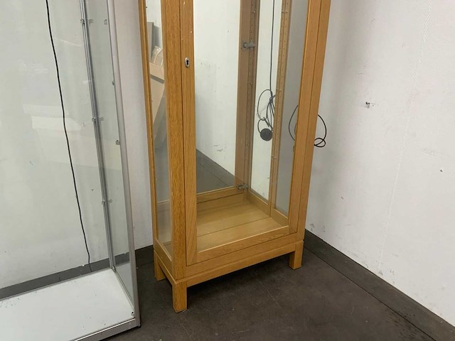 Vitrinekast (3x) - afbeelding 3 van  12