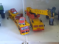 Vitrinekast met miniaturen - afbeelding 5 van  14