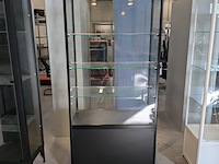 Vitrinekast met verlichting - afbeelding 2 van  9