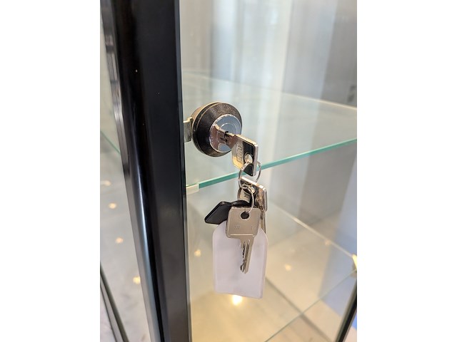 Vitrinekast met verlichting - afbeelding 4 van  9