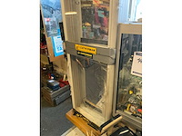 Vitrinekast met zakmesjes - afbeelding 6 van  6